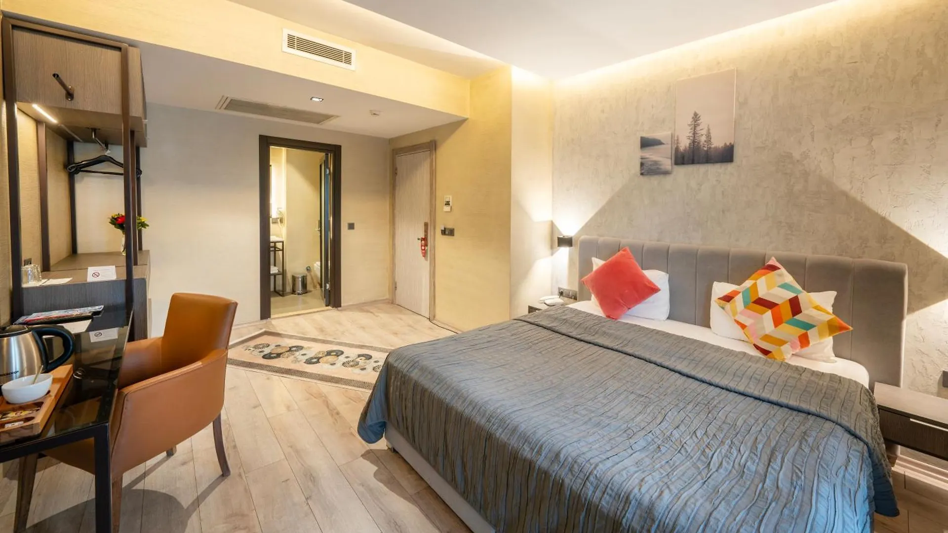 Orya Hotel Istanbul 2*,